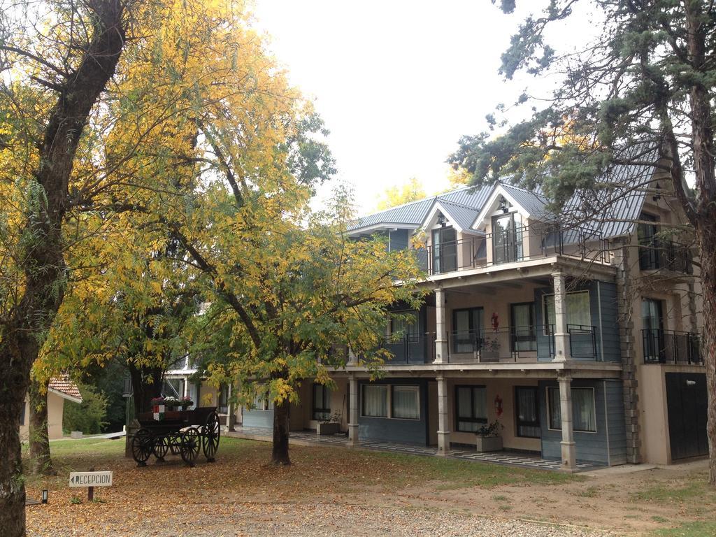 Atelier Hotel De Charme Villa General Belgrano Exterior photo